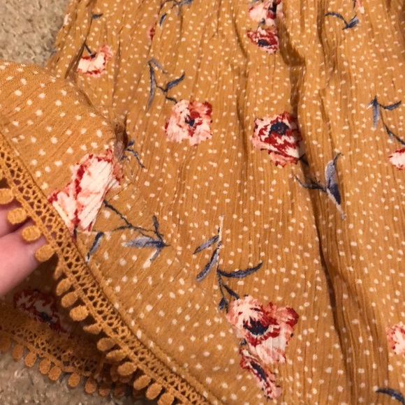 Xhilaration top - Picture 2 of 4